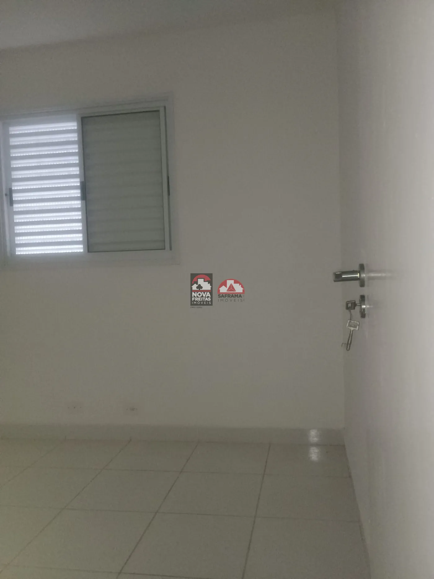 Alugar Casa / Sobrado Condom&iacute;nio em S&atilde;o Jos&eacute; dos Campos R$ 2.200,00 - Foto 23