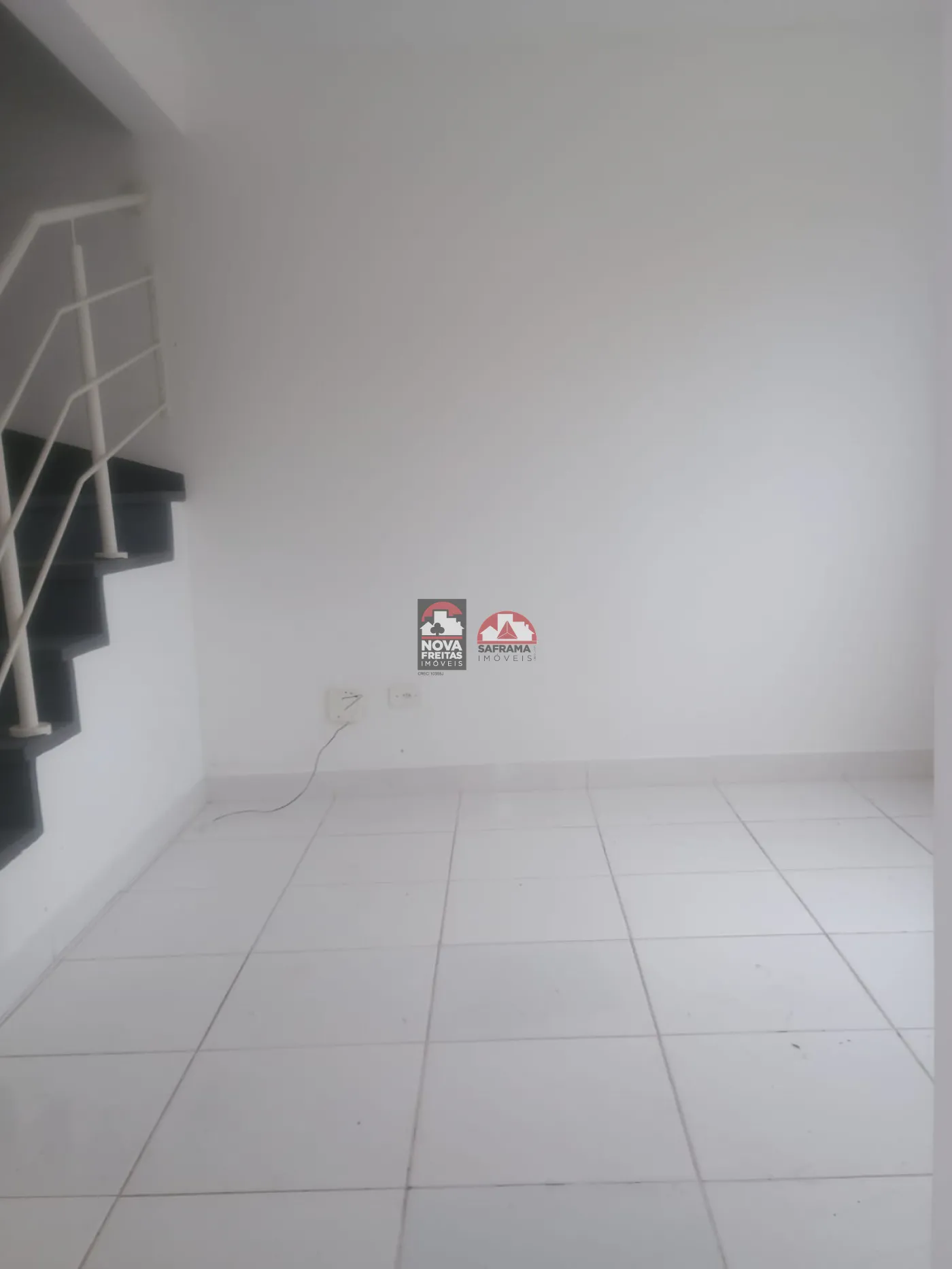 Alugar Casa / Sobrado Condom&iacute;nio em S&atilde;o Jos&eacute; dos Campos R$ 2.500,00 - Foto 2