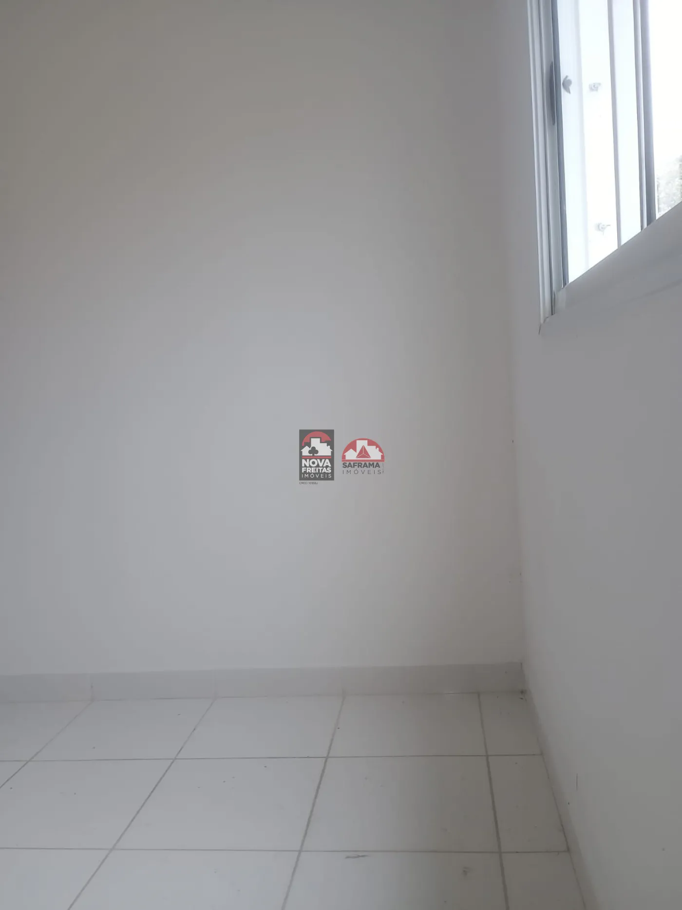 Alugar Casa / Sobrado Condom&iacute;nio em S&atilde;o Jos&eacute; dos Campos R$ 2.500,00 - Foto 4