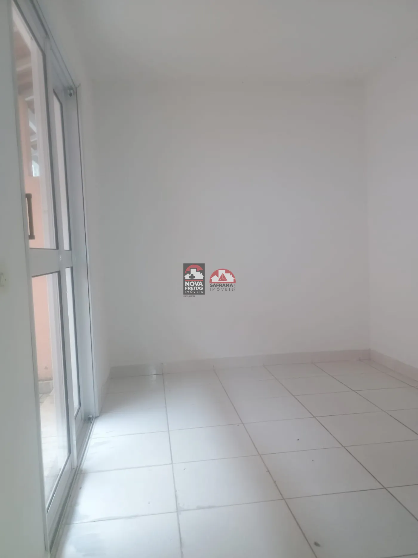 Alugar Casa / Sobrado Condom&iacute;nio em S&atilde;o Jos&eacute; dos Campos R$ 2.500,00 - Foto 12