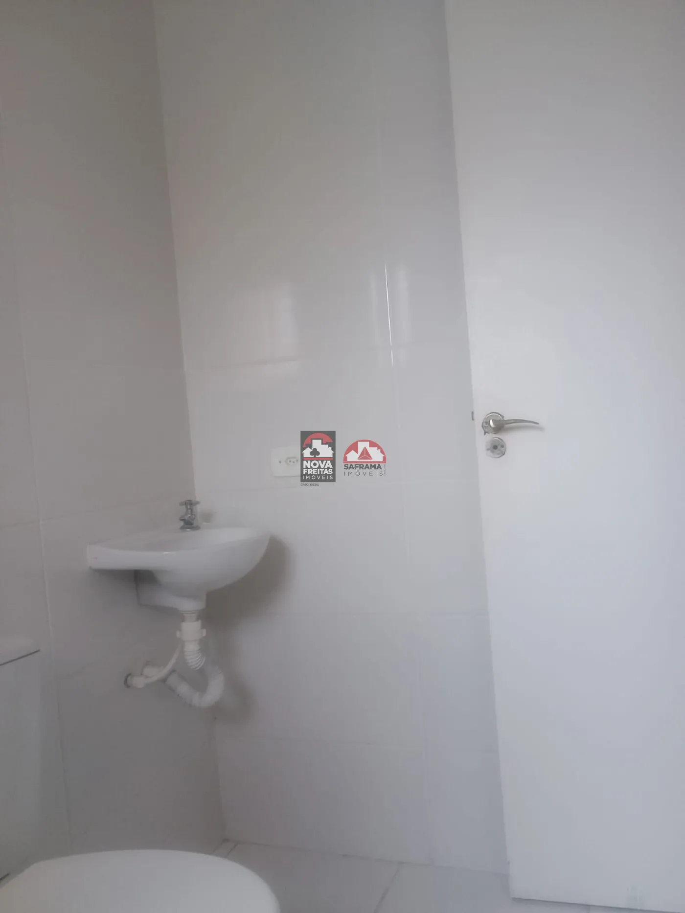 Alugar Casa / Sobrado Condom&iacute;nio em S&atilde;o Jos&eacute; dos Campos R$ 2.500,00 - Foto 27