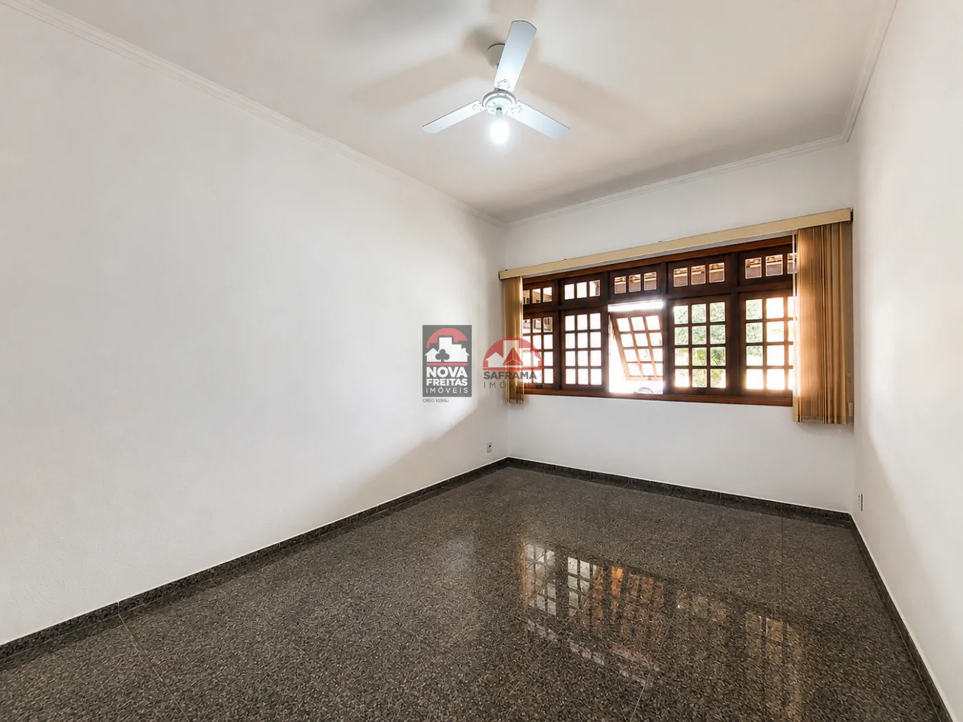 Alugar Casa / Condom&iacute;nio em Pindamonhangaba R$ 7.000,00 - Foto 8