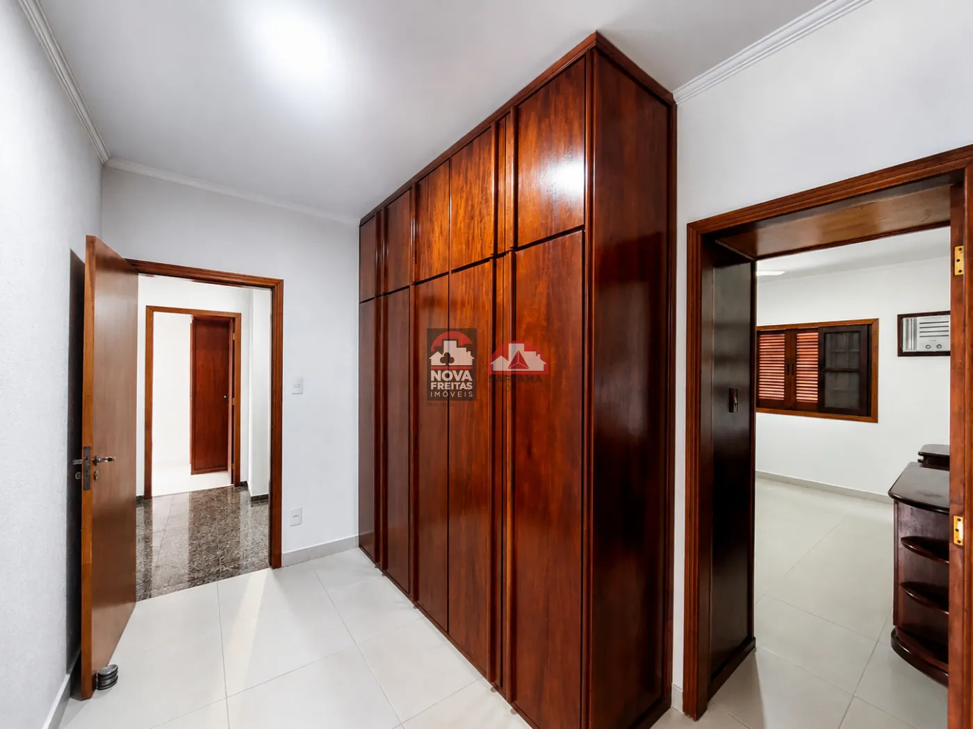 Alugar Casa / Condom&iacute;nio em Pindamonhangaba R$ 7.000,00 - Foto 11