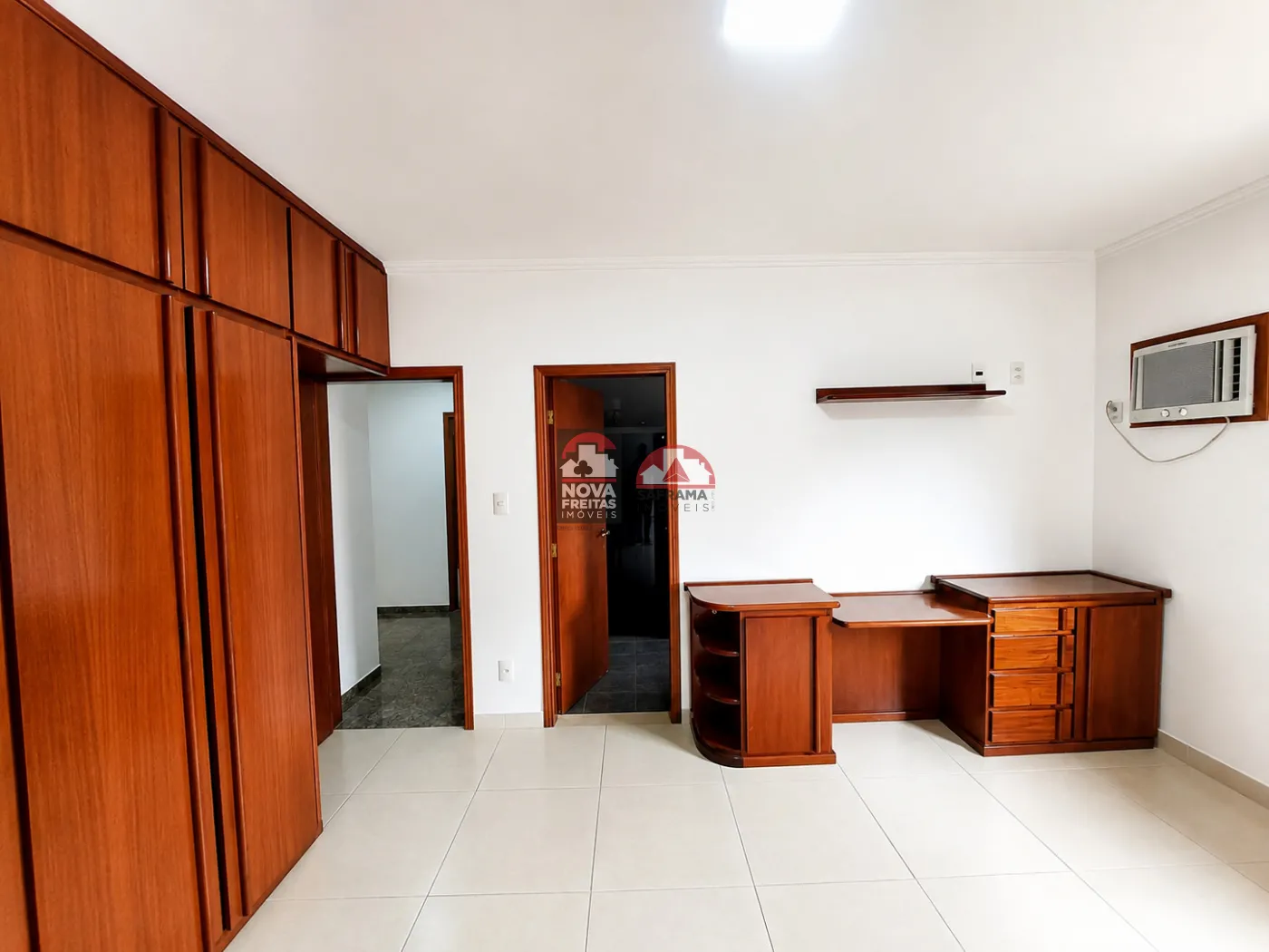 Alugar Casa / Condom&iacute;nio em Pindamonhangaba R$ 7.000,00 - Foto 16