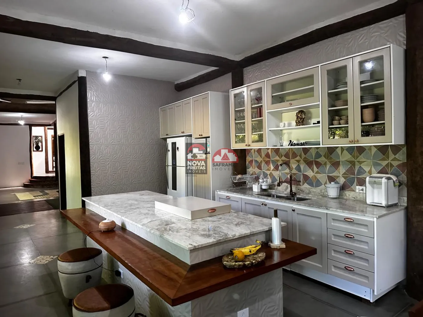 Alugar Casa / Padr&atilde;o em caraguatatuba R$ 6.700,00 - Foto 4
