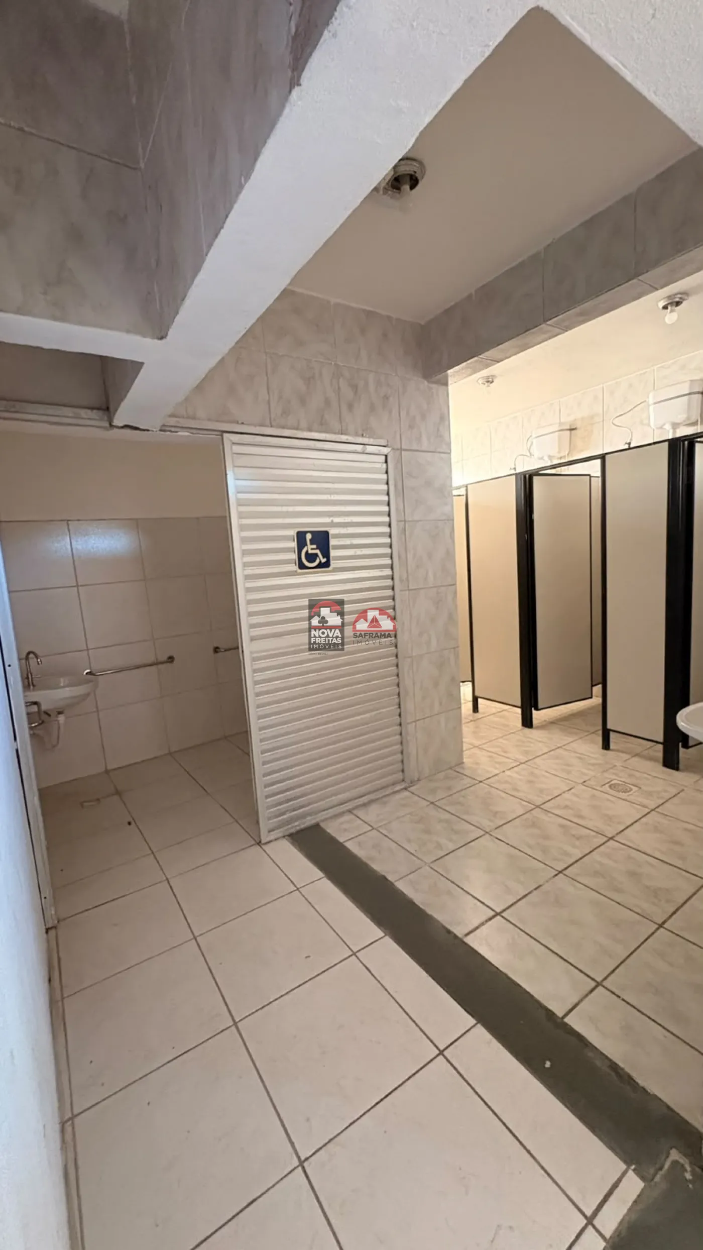 Alugar Comercial / Galp&atilde;o em S&atilde;o Jos&eacute; dos Campos R$ 10.000,00 - Foto 26