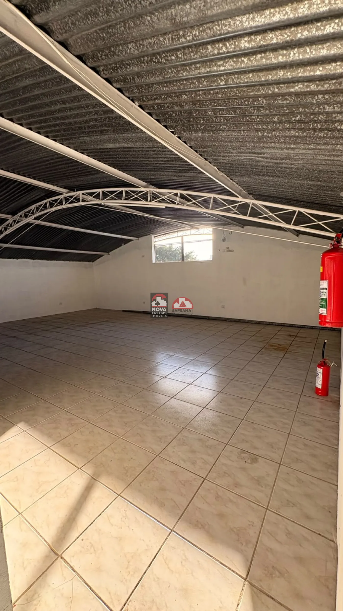 Alugar Comercial / Galp&atilde;o em S&atilde;o Jos&eacute; dos Campos R$ 10.000,00 - Foto 27