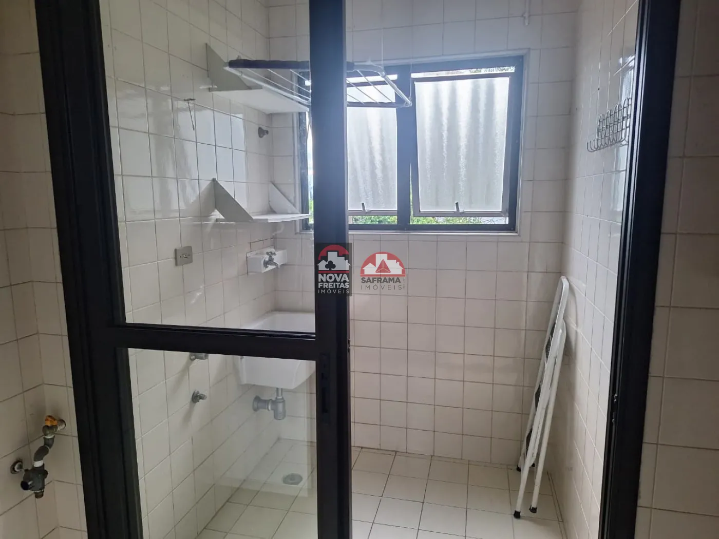 Alugar Apartamento / Padr&atilde;o em S&atilde;o Jos&eacute; dos Campos R$ 1.800,00 - Foto 14