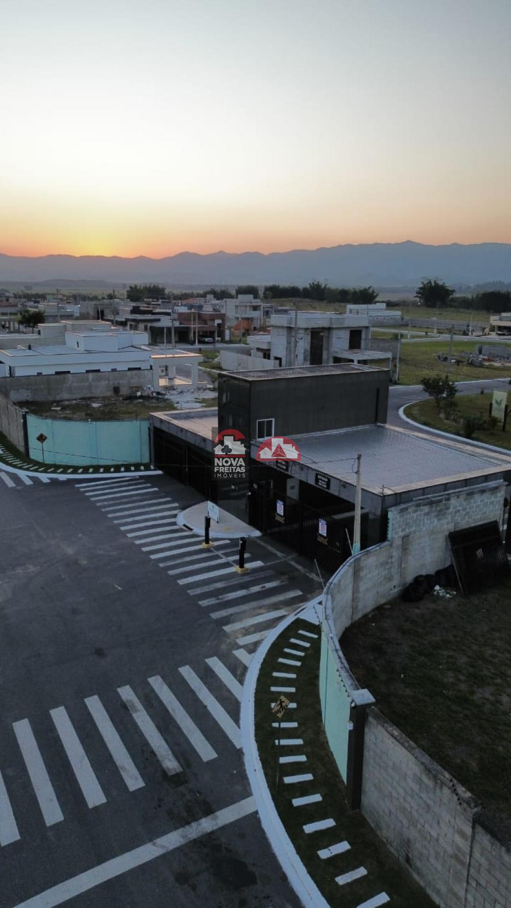 Comprar Casa / Condom&iacute;nio em Trememb&eacute; R$ 885.000,00 - Foto 13