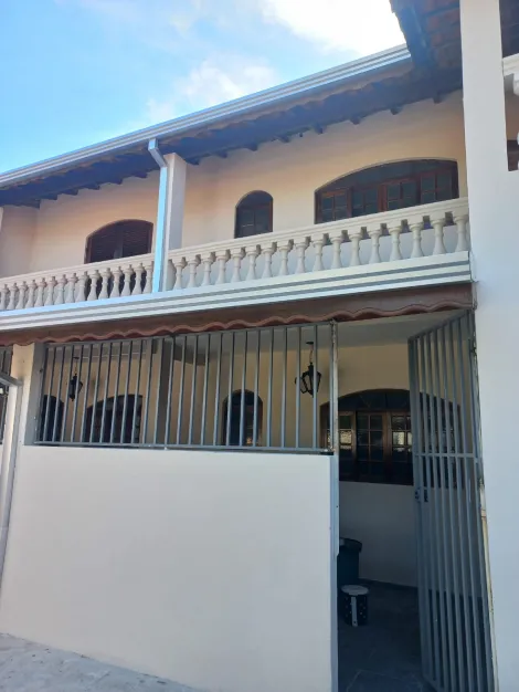 Sao Jose dos Campos Vila Industrial Casa Venda R$640.000,00 3 Dormitorios 8 Vagas Area do terreno 300.00m2 Area construida 100.00m2