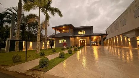 Caraguatatuba Tabatinga Casa Venda R$7.500.000,00 Condominio R$2.800,00 6 Dormitorios 10 Vagas Area do terreno 900.00m2 Area construida 500.00m2