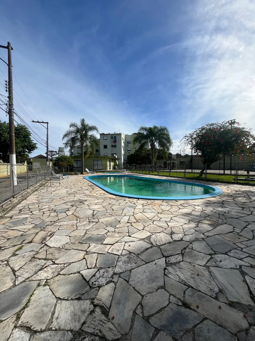 Alugar Apartamento / Padr&atilde;o em Pelotas R$ 99.999,00 - Foto 6