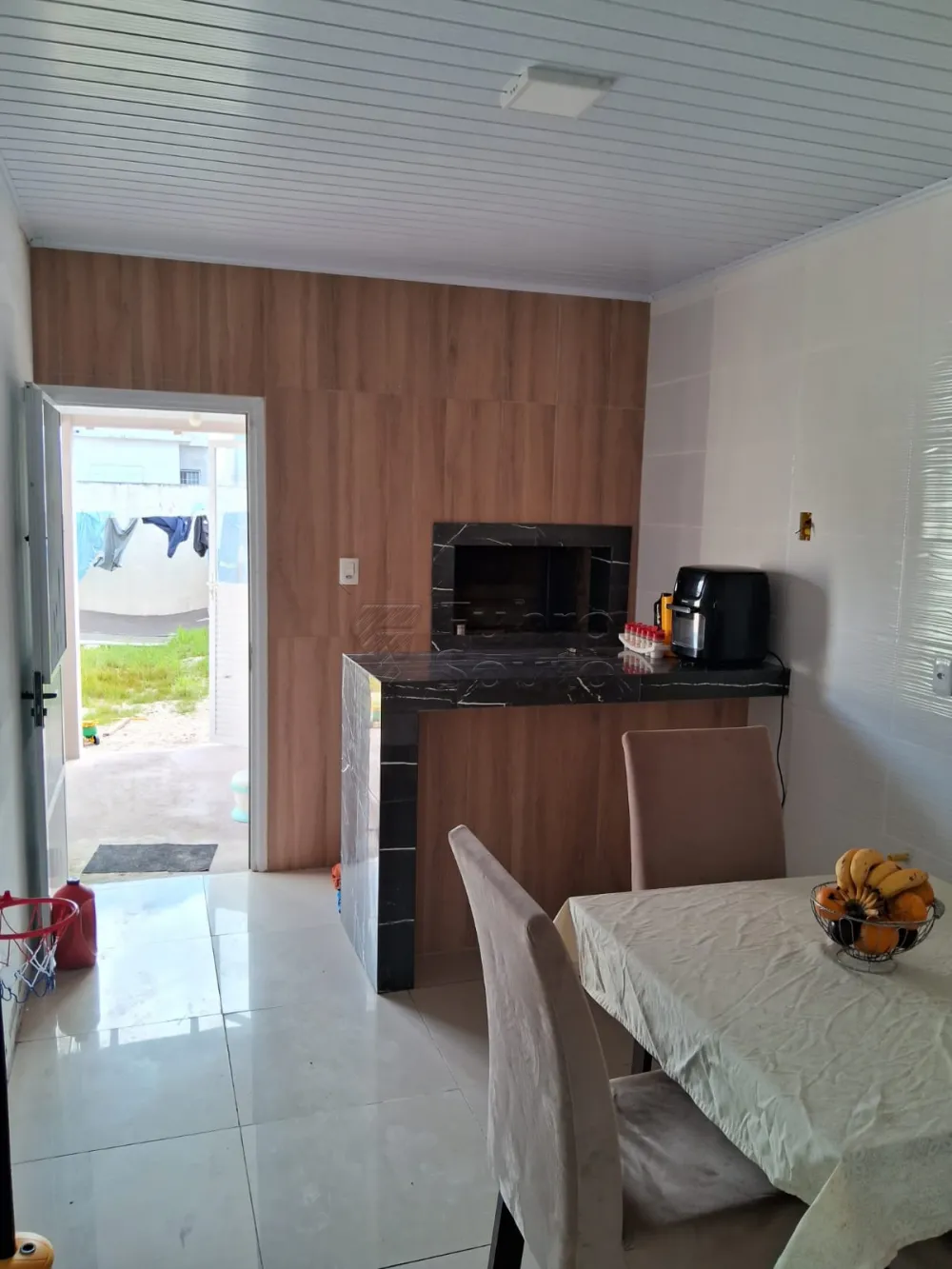 Comprar Casa / Padr&atilde;o em Pelotas R$ 318.000,00 - Foto 8