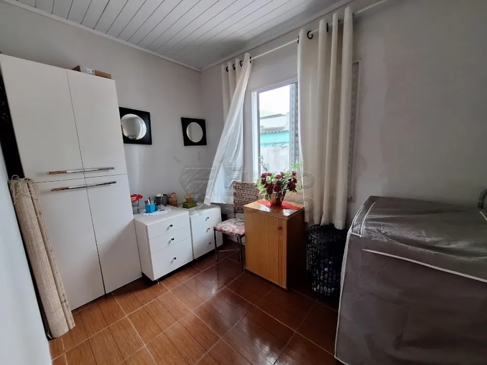 Comprar Casa / Padr&atilde;o em Pelotas R$ 424.000,00 - Foto 7