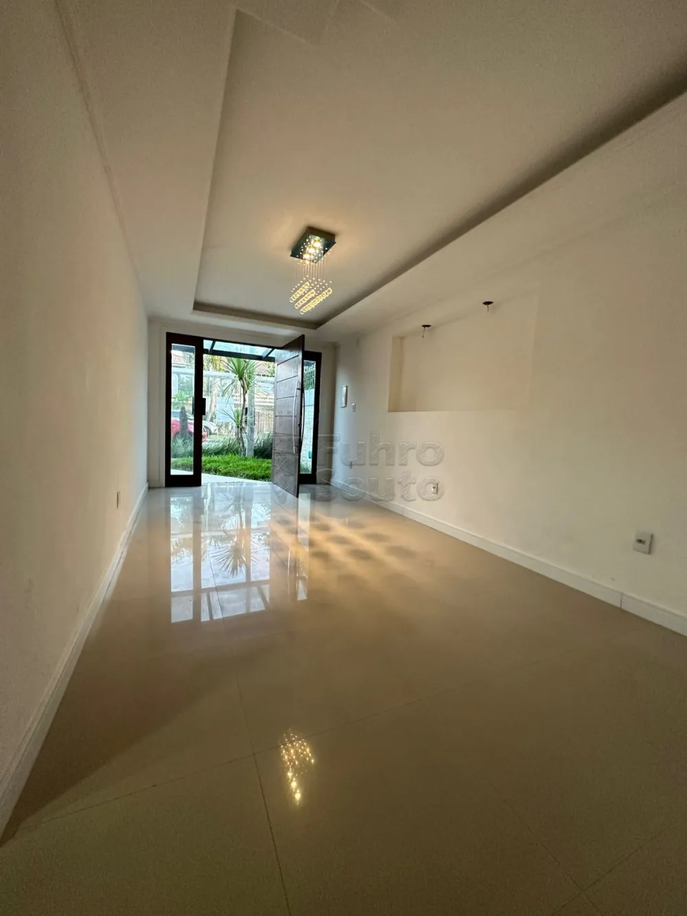 Comprar Casa / Padr&atilde;o em Pelotas R$ 1.390.000,00 - Foto 1