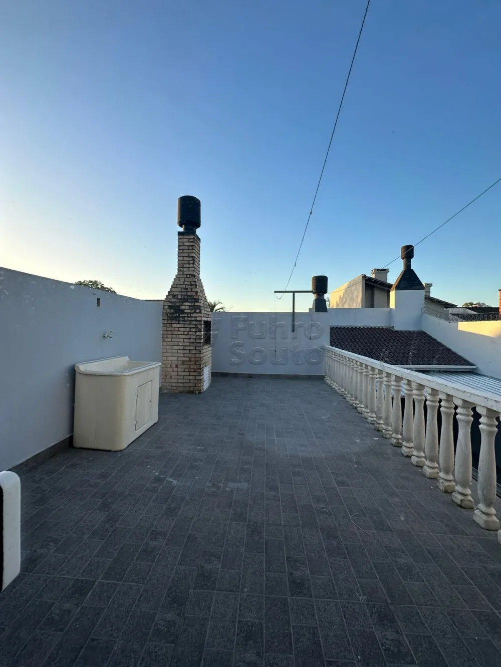 Comprar Casa / Padr&atilde;o em Pelotas R$ 1.390.000,00 - Foto 24