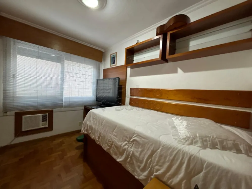 Comprar Apartamento / Padr&atilde;o em Pelotas R$ 640.000,00 - Foto 8