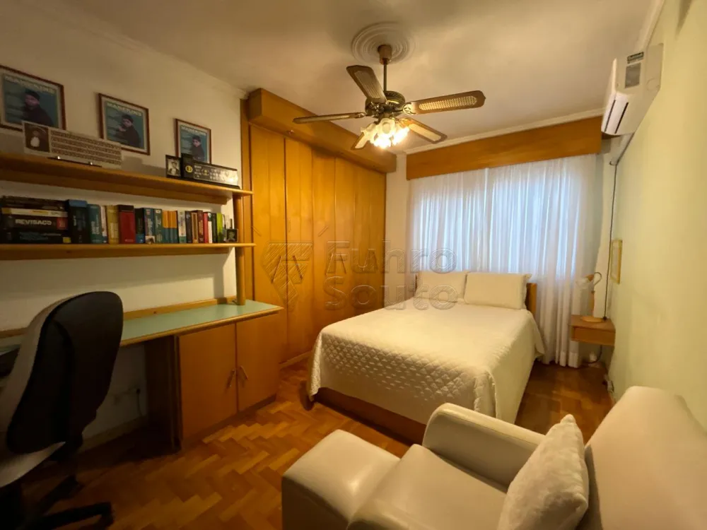 Comprar Apartamento / Padr&atilde;o em Pelotas R$ 640.000,00 - Foto 9