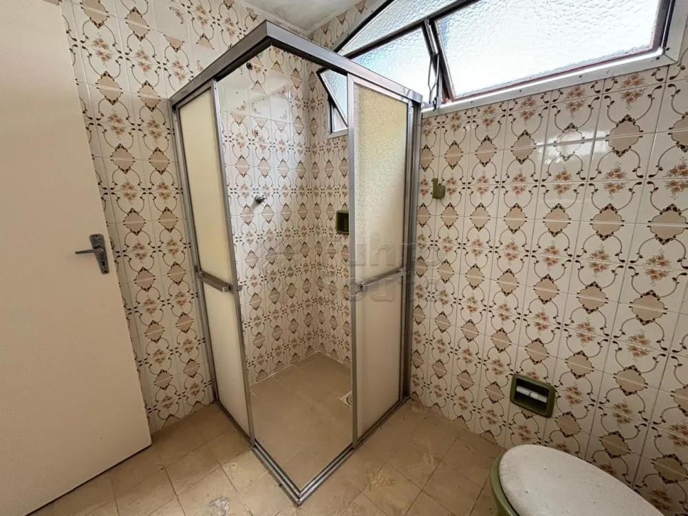 Comprar Apartamento / Padr&atilde;o em Pelotas R$ 200.000,00 - Foto 11