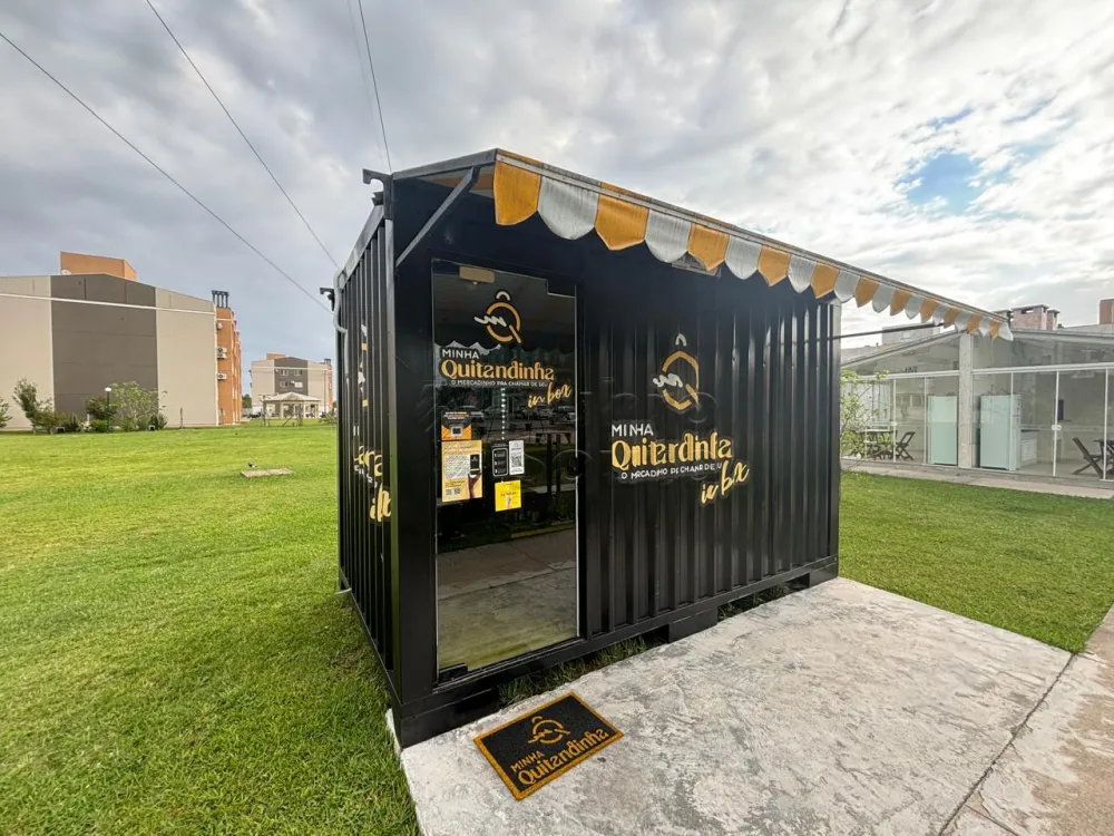 Comprar Apartamento / Padr&atilde;o em Pelotas R$ 190.000,00 - Foto 10