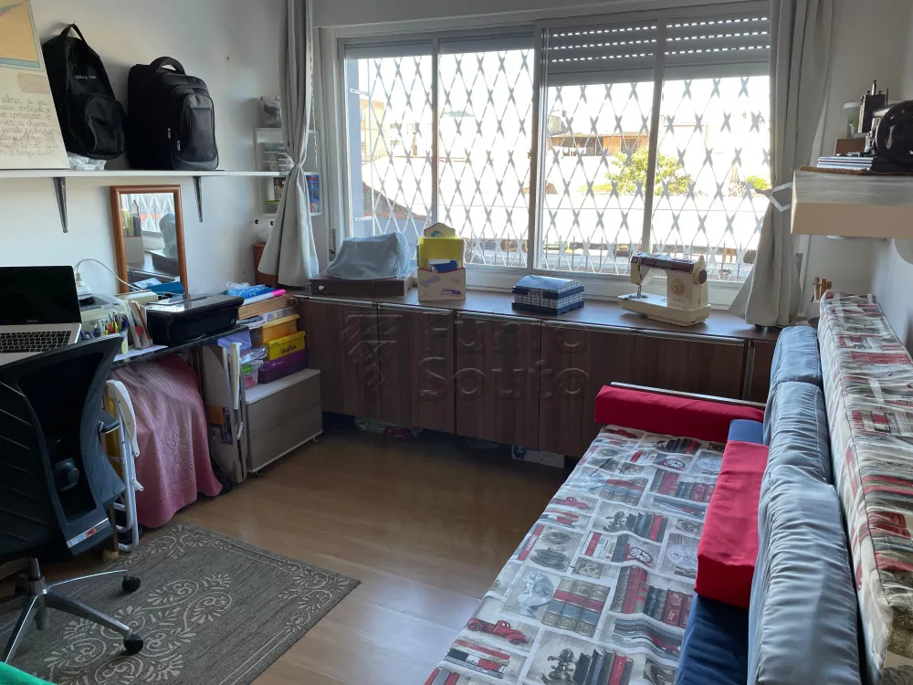 Comprar Apartamento / Padr&atilde;o em Pelotas R$ 499.000,00 - Foto 9