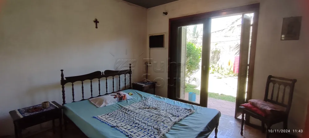 Comprar Casa / Padr&atilde;o em Pelotas R$ 480.000,00 - Foto 10