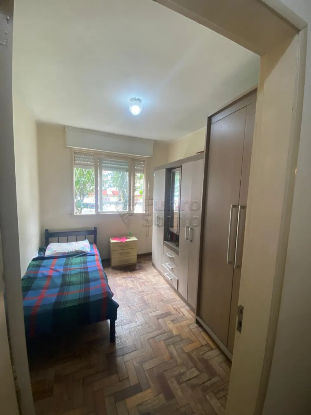 Comprar Apartamento / Padr&atilde;o em Pelotas R$ 225.000,00 - Foto 5