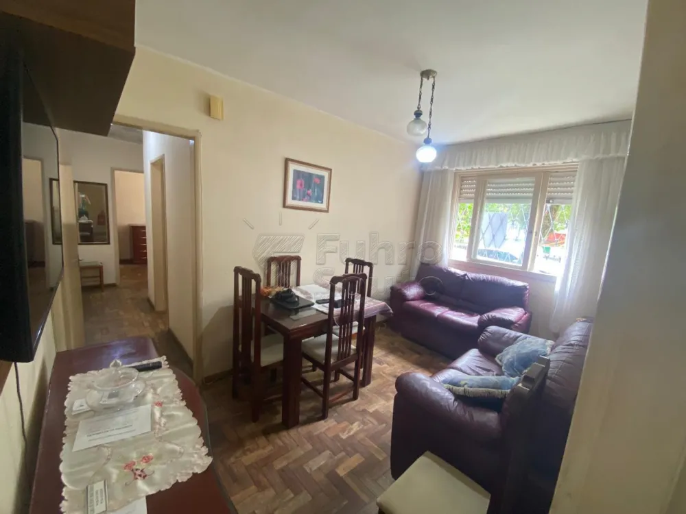 Comprar Apartamento / Padr&atilde;o em Pelotas R$ 225.000,00 - Foto 1