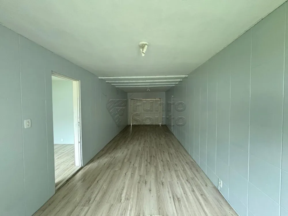 Comprar Casa / Padr&atilde;o em Pelotas R$ 1.600.000,00 - Foto 4