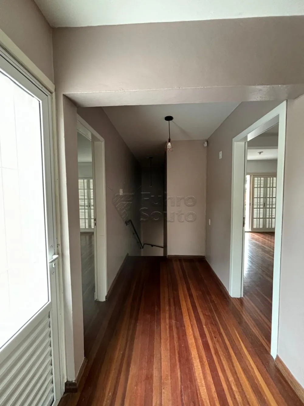 Comprar Casa / Padr&atilde;o em Pelotas R$ 1.600.000,00 - Foto 12