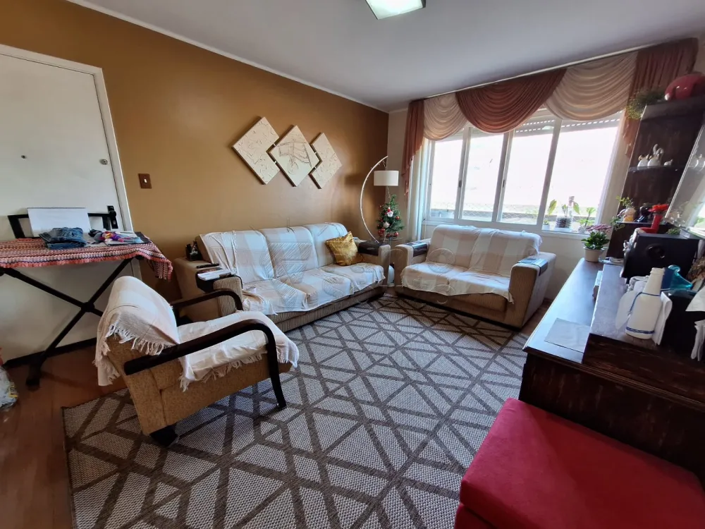 Comprar Apartamento / Padr&atilde;o em Pelotas R$ 340.000,00 - Foto 1