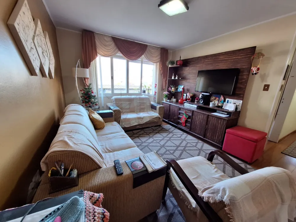 Comprar Apartamento / Padr&atilde;o em Pelotas R$ 340.000,00 - Foto 2