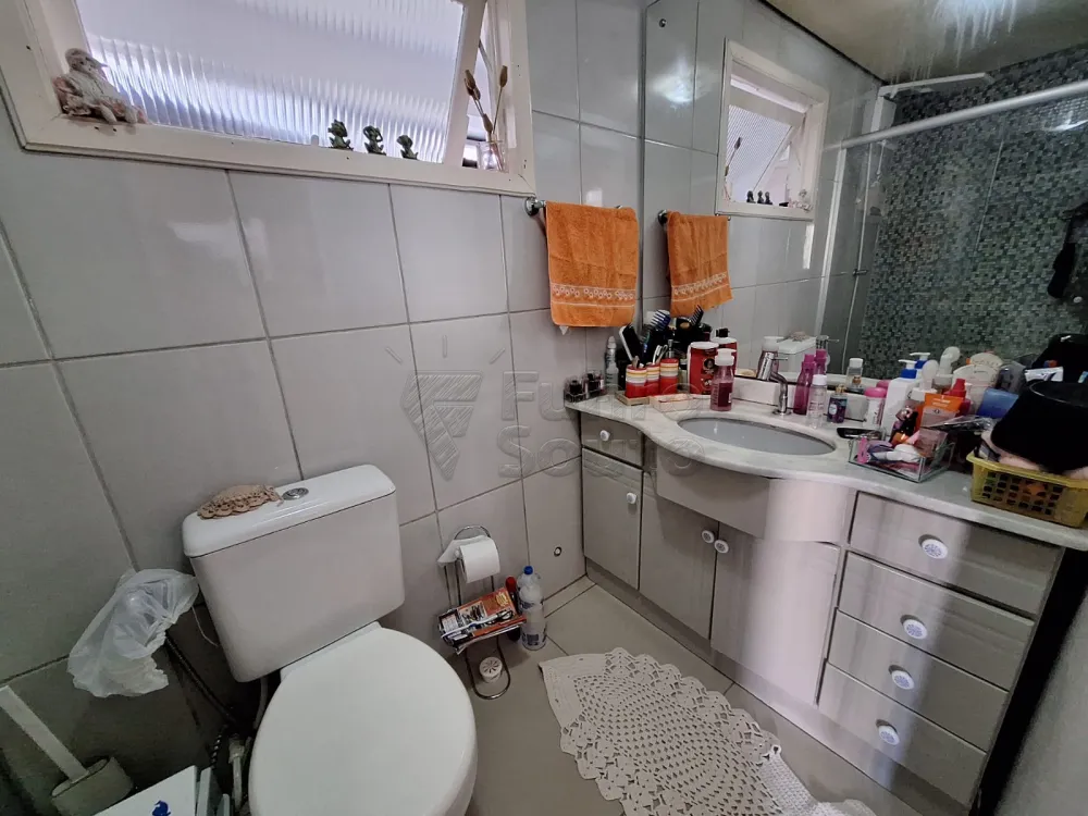 Comprar Apartamento / Padr&atilde;o em Pelotas R$ 340.000,00 - Foto 7