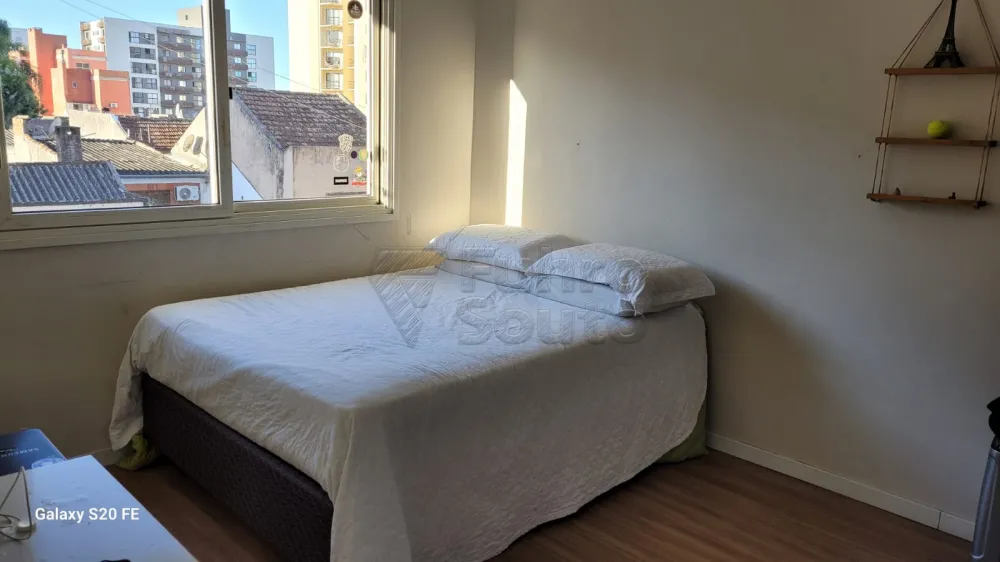 Alugar Apartamento / Padr&atilde;o em Pelotas R$ 99.999,00 - Foto 7