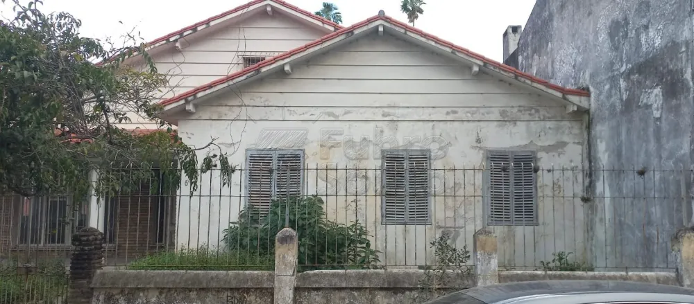 Comprar Casa / Padr&atilde;o em Pelotas R$ 1.950.000,00 - Foto 2