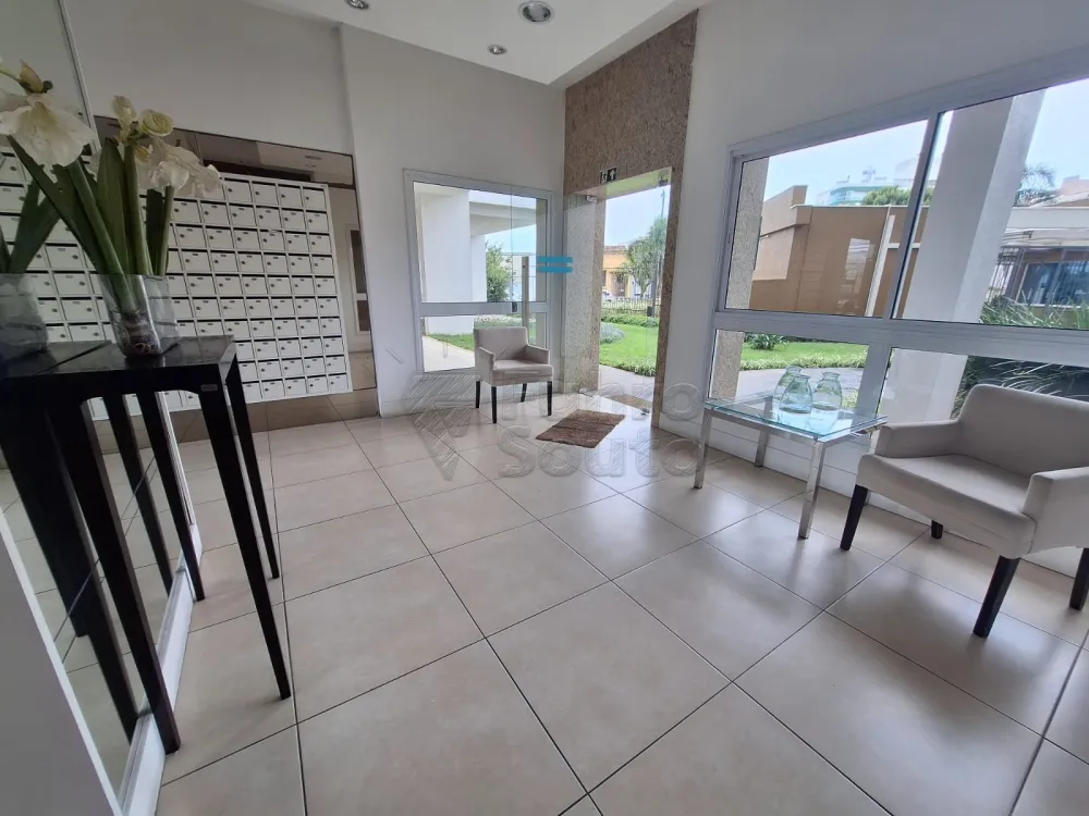 Alugar Apartamento / Padr&atilde;o em Pelotas R$ 1.450,00 - Foto 6