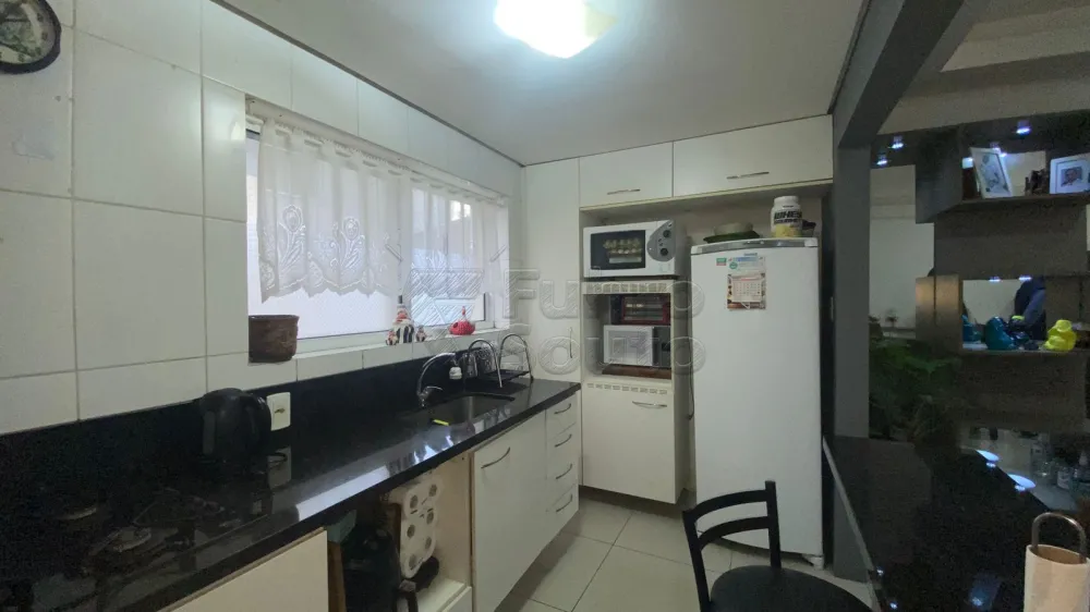 Alugar Apartamento / Padr&atilde;o em Pelotas R$ 99.999,00 - Foto 2
