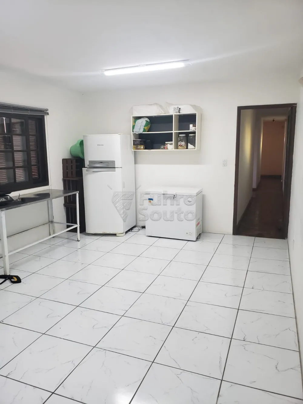Comprar Casa / Padr&atilde;o em Pelotas R$ 670.000,00 - Foto 15