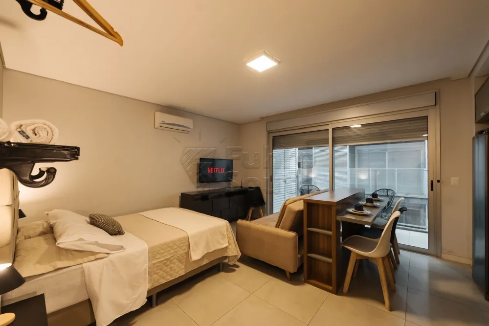 Alugar Apartamento / Loft  Studio em Pelotas R$ 1.200,00 - Foto 1