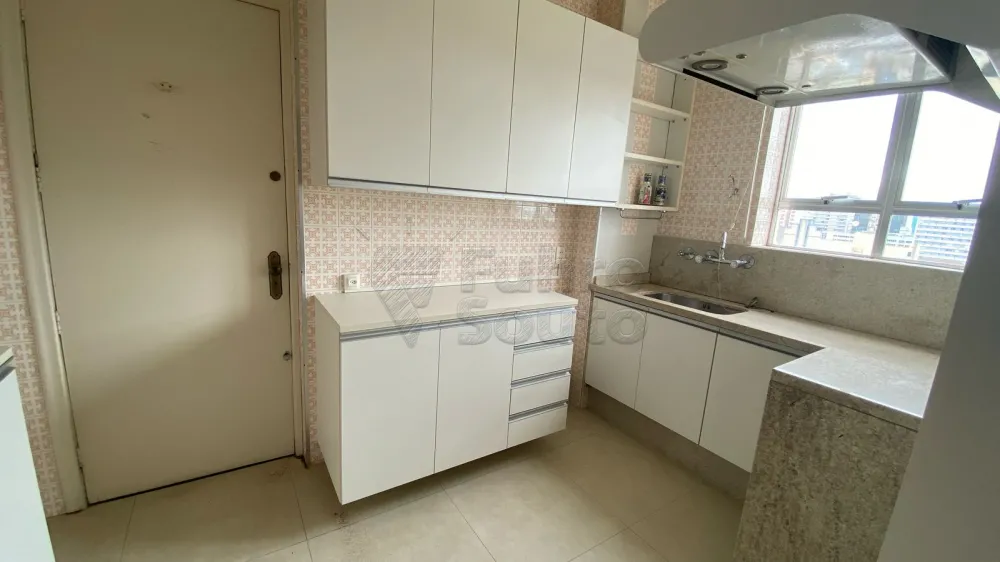 Comprar Apartamento / Padr&atilde;o em Pelotas R$ 426.000,00 - Foto 5