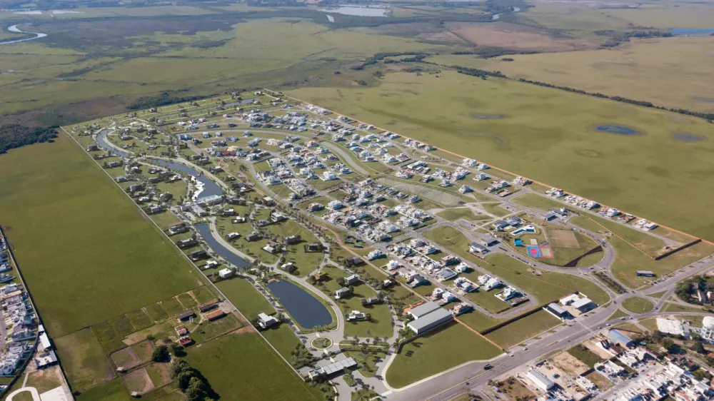 Comprar Terreno / Condom&iacute;nio em Pelotas R$ 477.000,00 - Foto 1