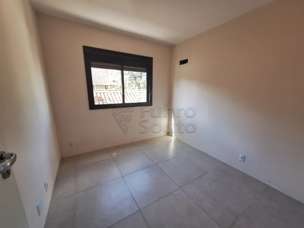 Comprar Apartamento / Padr&atilde;o em Pelotas R$ 510.000,00 - Foto 5
