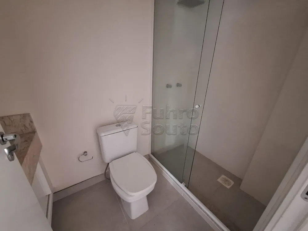 Comprar Apartamento / Padr&atilde;o em Pelotas R$ 510.000,00 - Foto 9