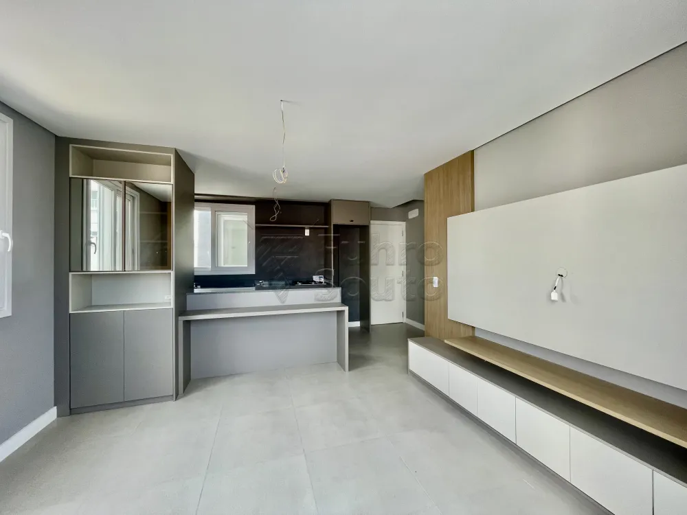 Comprar Apartamento / Padr&atilde;o em Pelotas R$ 827.000,00 - Foto 1