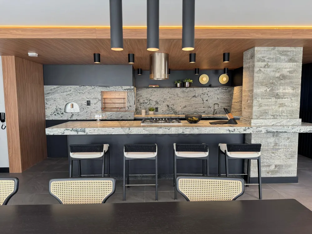 Comprar Apartamento / Padr&atilde;o em Pelotas R$ 950.000,00 - Foto 12