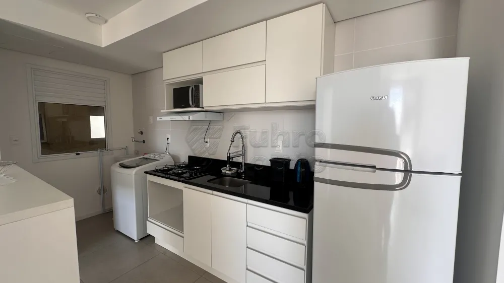 Alugar Apartamento / Padr&atilde;o em Pelotas R$ 2.300,00 - Foto 5