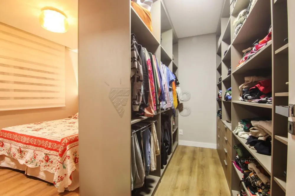 Comprar Apartamento / Padr&atilde;o em Pelotas R$ 1.300.000,00 - Foto 4