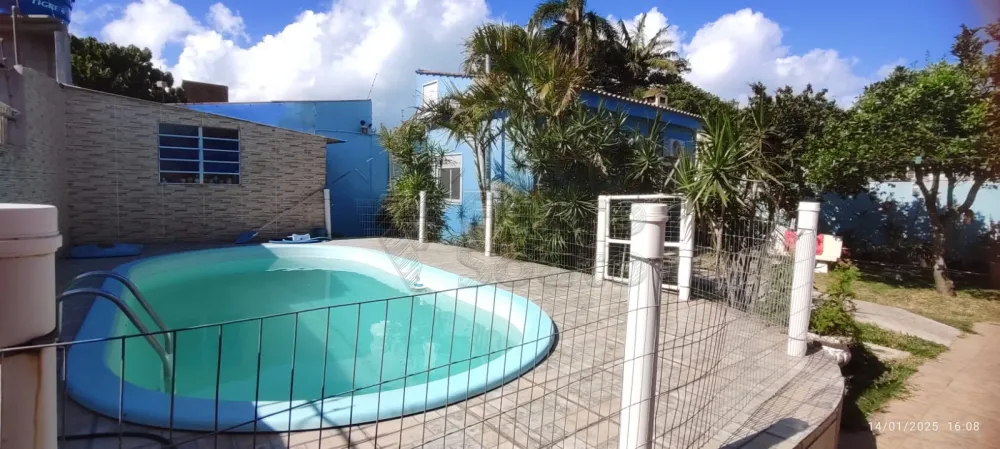 Comprar Casa / Padr&atilde;o em Pelotas R$ 430.000,00 - Foto 18