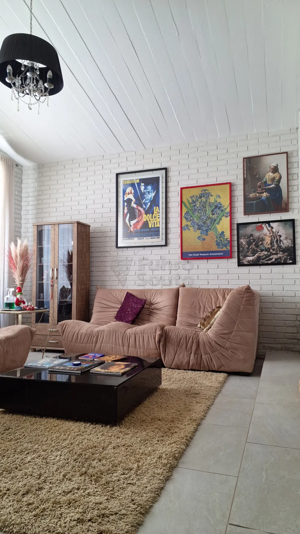 Comprar Casa / Padr&atilde;o em Pelotas R$ 800.000,00 - Foto 1