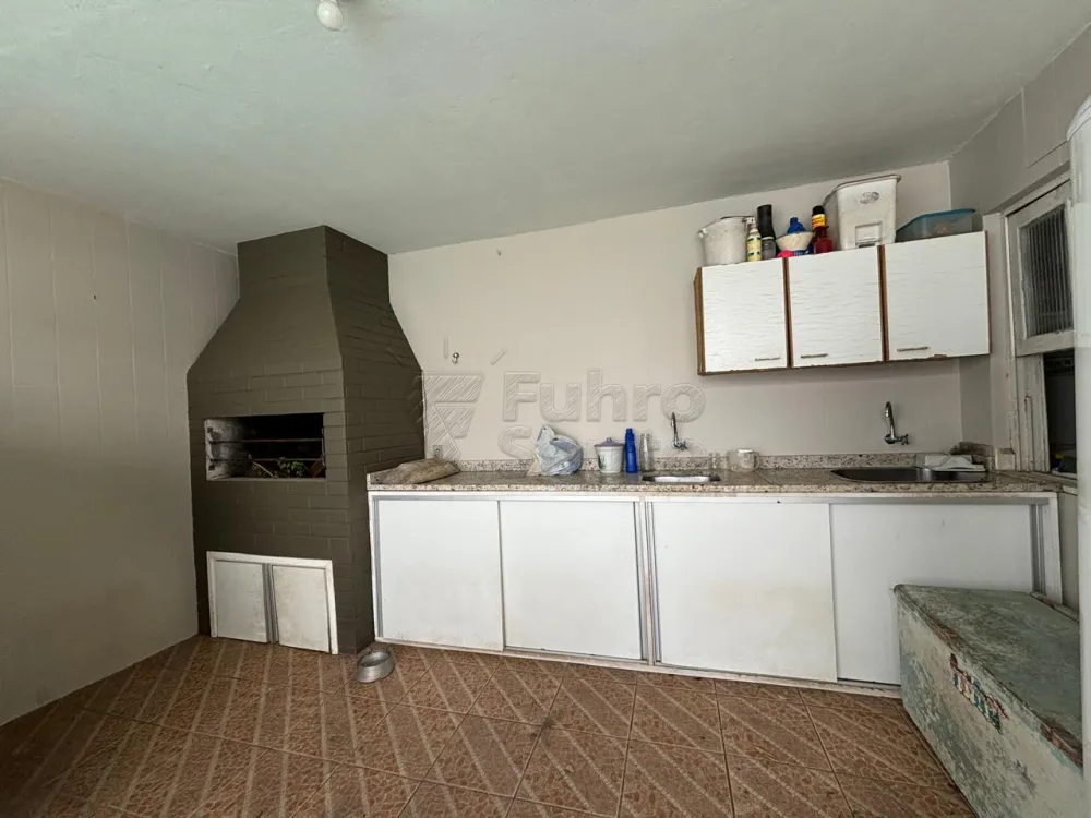 Comprar Casa / Padr&atilde;o em Pelotas R$ 745.000,00 - Foto 21